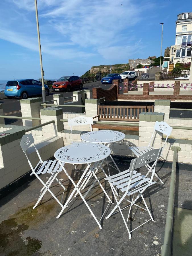 Seascape - Fantastic Location With Sea Views! Scarborough Bagian luar foto